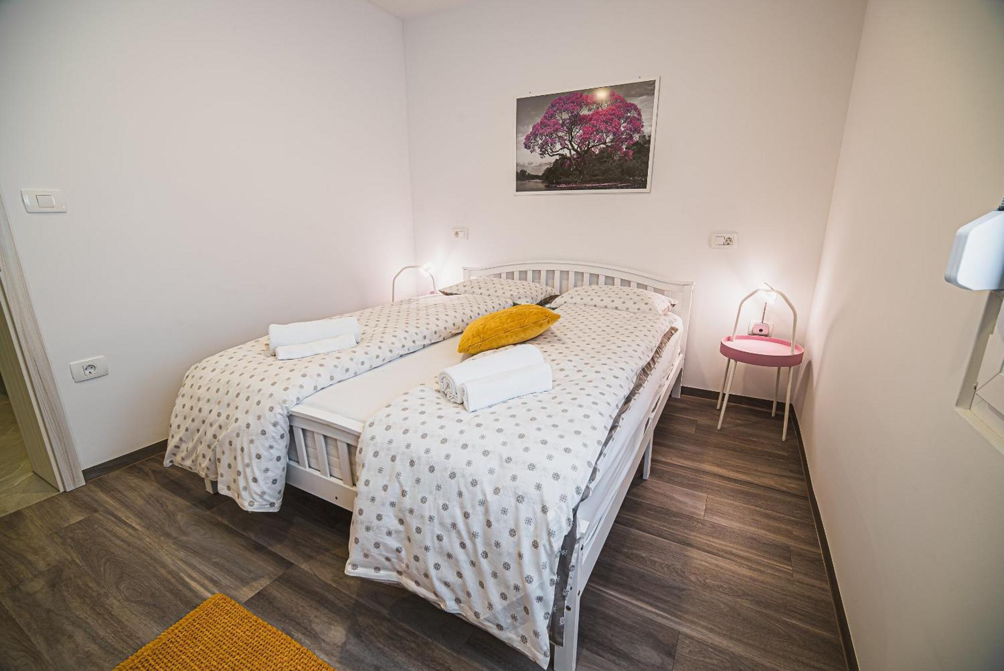 Gotar Apartment With Garden Kobarid Ngoại thất bức ảnh